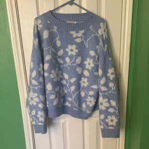 Francesca's Collections Blue and White Floral Sweater